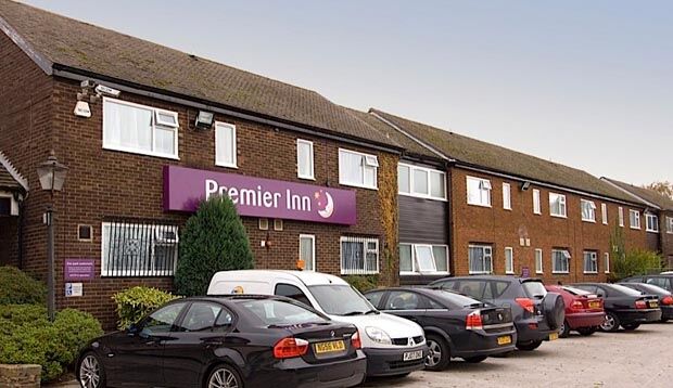 Premier Inn Knutsford Exterior foto